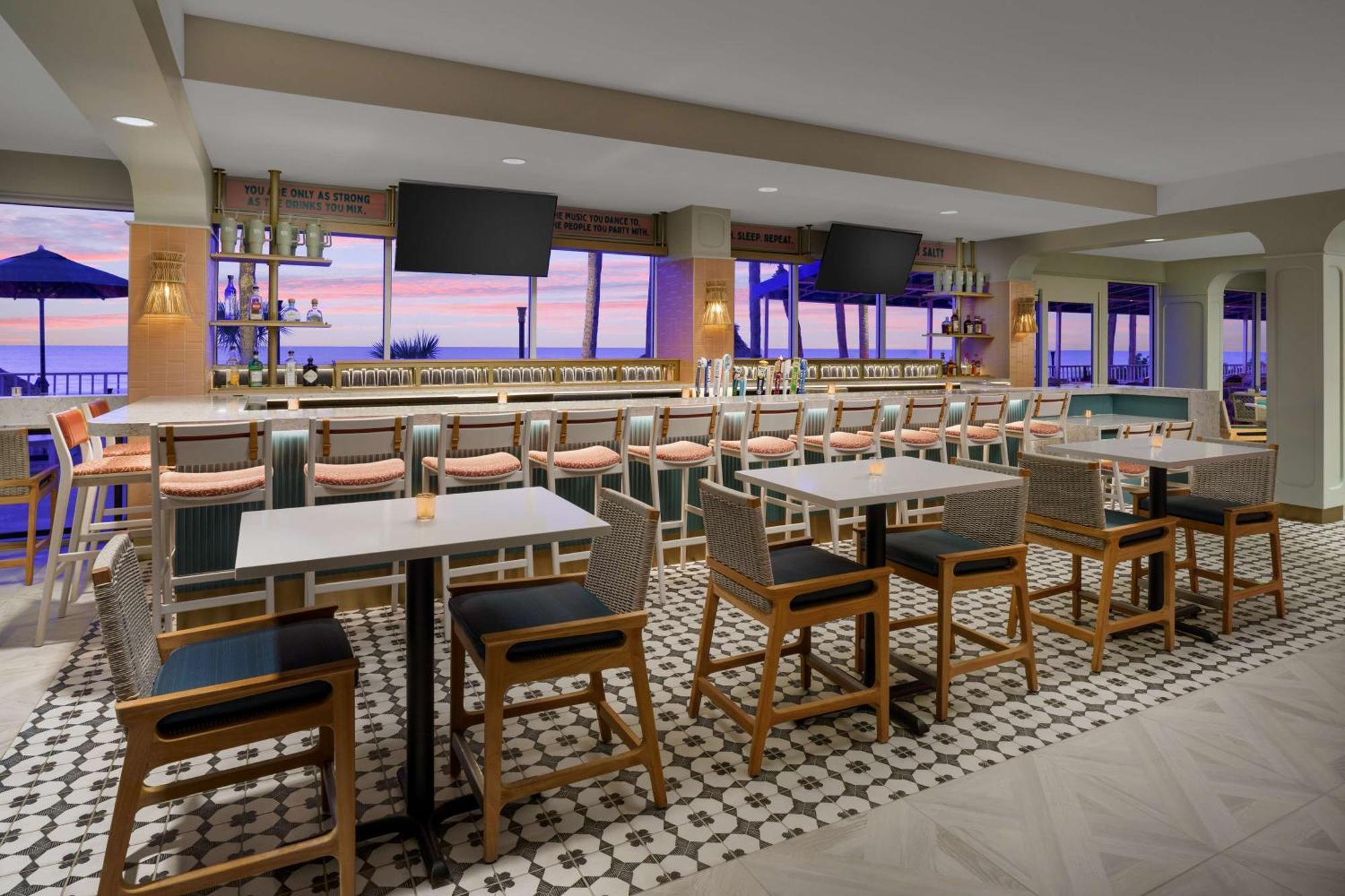 Doubletree Beach Resort By Hilton Tampa Bay - North Redington Beach St. Pete Beach Extérieur photo