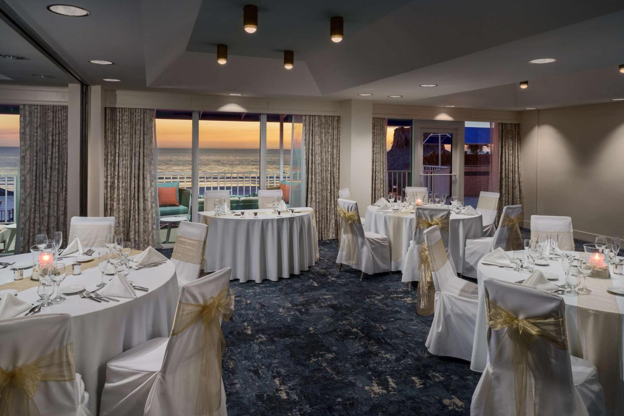 Doubletree Beach Resort By Hilton Tampa Bay - North Redington Beach St. Pete Beach Extérieur photo